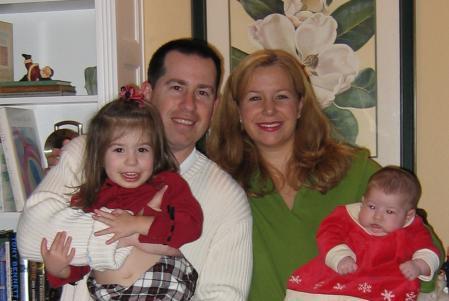 Mike DeFilippo, wife Rita, and daughters, Chloe and Sophie
